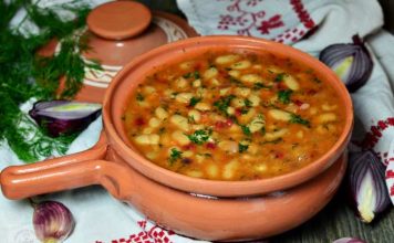 mancare de fasole balonare si gaze